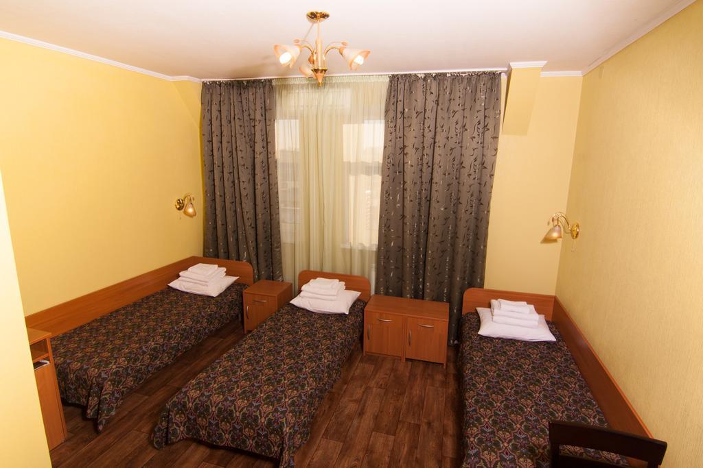 Mini-hotel on Elektrotechnichnaya Street 18 Kiew Exterior foto