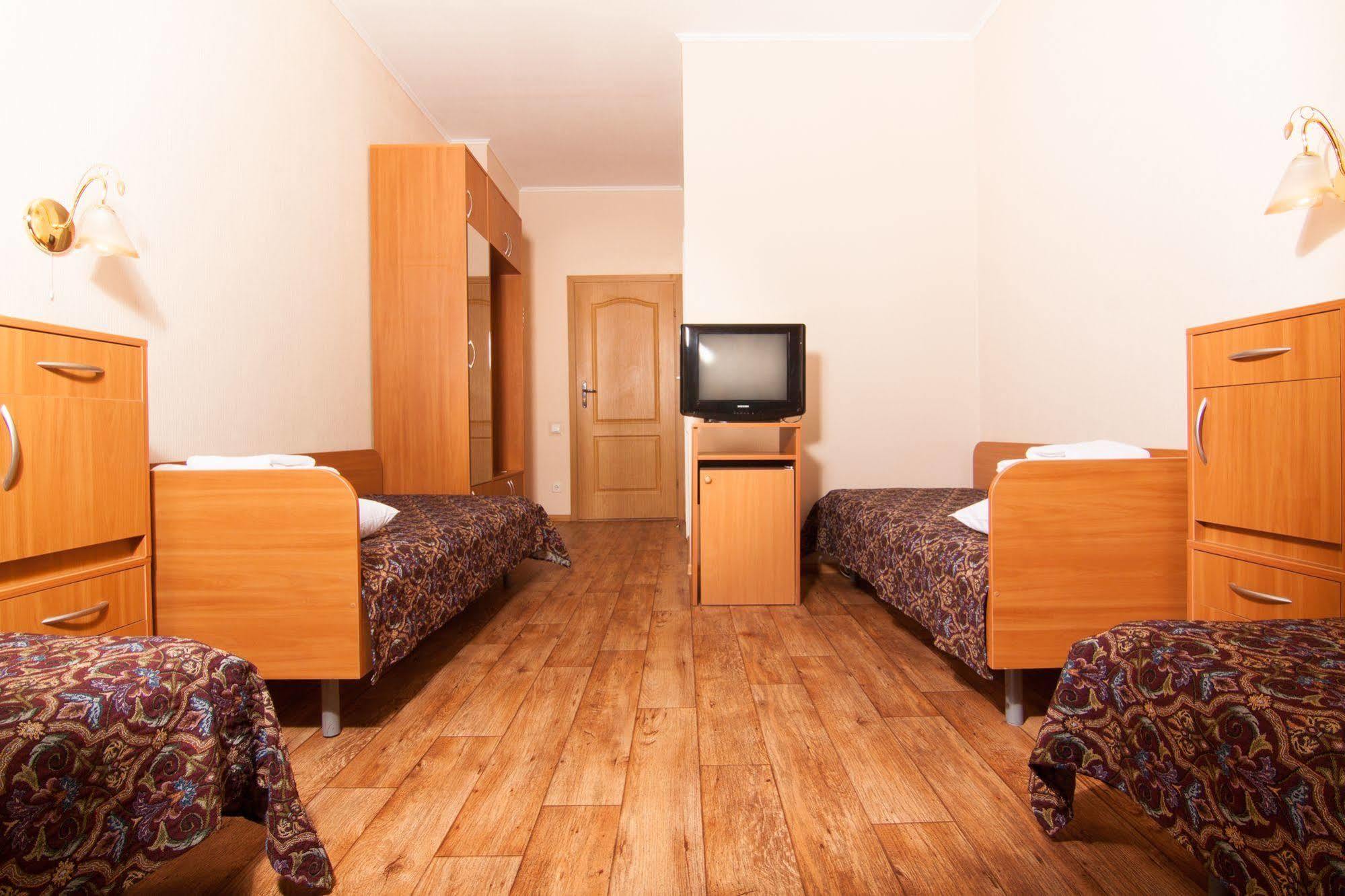Mini-hotel on Elektrotechnichnaya Street 18 Kiew Exterior foto