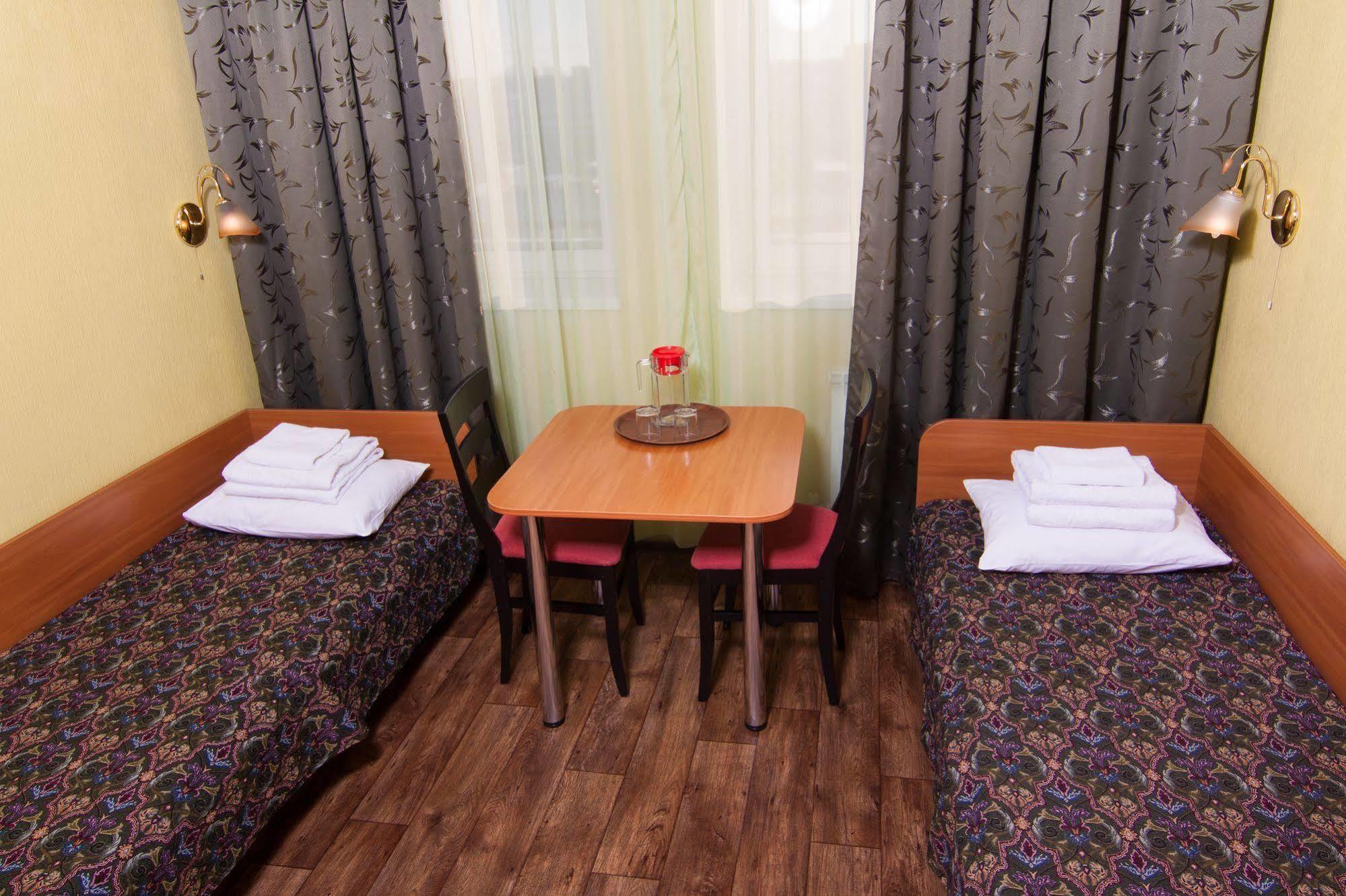 Mini-hotel on Elektrotechnichnaya Street 18 Kiew Exterior foto